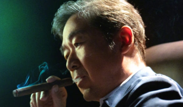 张艺谋电影《坚如磐石》发布群像海报！豆瓣评分6.3分 新闻动态 第3张