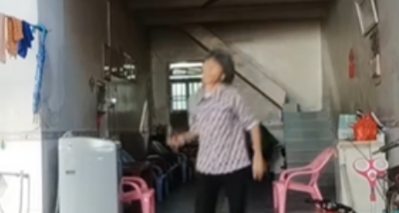  《抖音》拍抖音就要胆子大是什么梗 综合内容 第1张